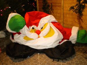 Le père Noël dégonflé