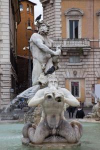 L'oiseau de la place Navone
