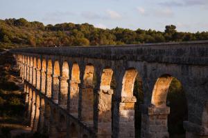 aqueduc de las Ferreres ou pont du diable/Las ferreres aqueduct or devil bridge