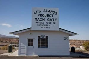 Los Alamos/Manhattan project/bombe atomique/Oppenheimer