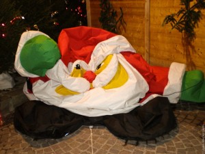     Le père Noël dégonflé       